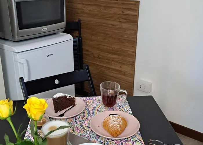 Le Due G Bed and Breakfast Βαρέζε